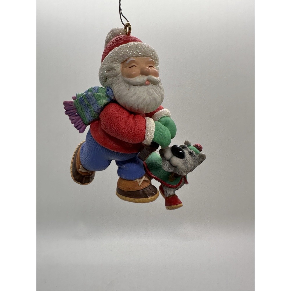 Hallmark 2000 Santa Walking Dog Christmas Ornament Vintage Holiday‎ Figure